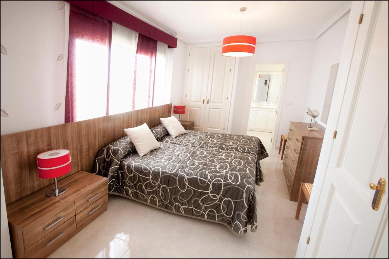 Apartamentos Lomas De Campoamor Εξωτερικό φωτογραφία